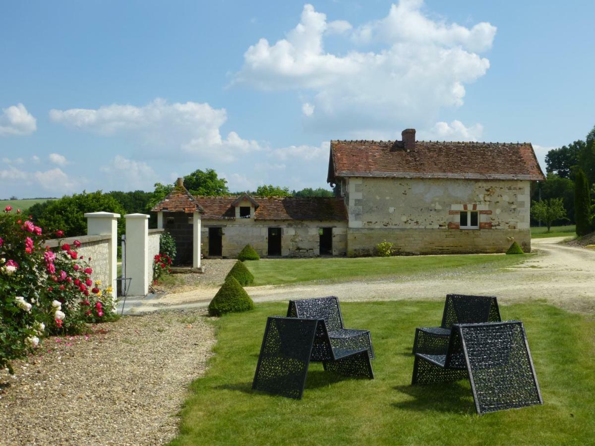 Domaine De La Maison Neuve Saint-Jean-Saint-Germain Exterior photo
